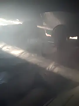 Snapshot of Roberts8inchcock chatting on February 5, 2026, 12:37 am Roberts8inchcock online show from February 5, 2026, 12:37 am