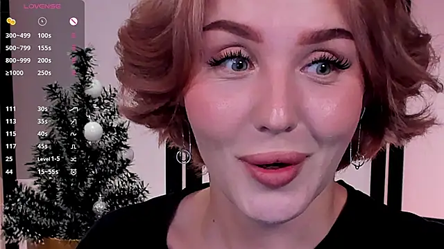 LianaFord online show from December 21, 2025, 6:37 pm