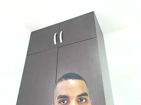 Rene hotman online show from February 25, 2025, 8:41 pm