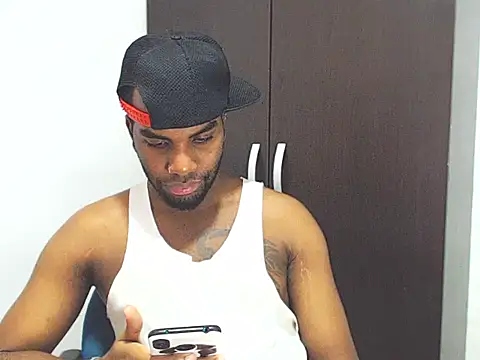 Rene hotman online show from March 14, 2025, 7:55 pm