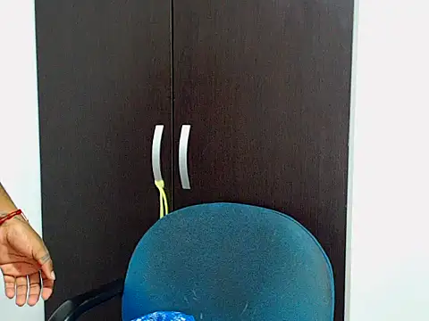 Rene hotman online show from September 20, 2025, 9:05 pm