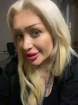 JennaLinn online show from October 9, 2025, 4:38 pm