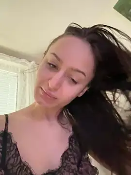 Snapshot of Zeyna1 chatting on November 2, 2025, 1:02 pm Zeyna1 online show from November 2, 2025, 1:02 pm