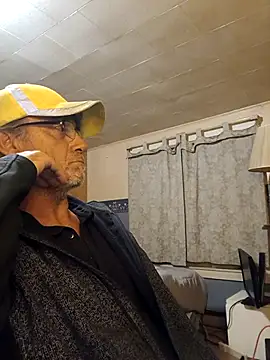 OralDesires2 online show from October 22, 2025, 11:04 pm