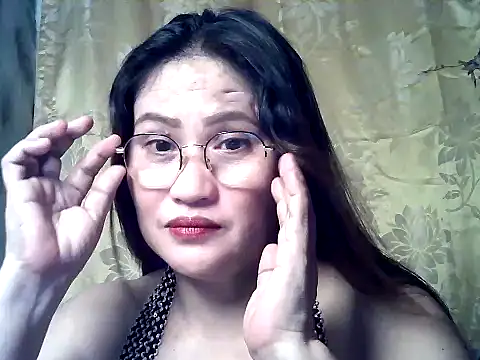 Amazing Angel22 online show from November 6, 2025, 2:51 pm