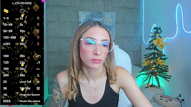 Snapshot of barbie_scoth_ chatting on December 18, 2024, 9:51 pm barbie scoth  online show from December 18, 2024, 9:51 pm