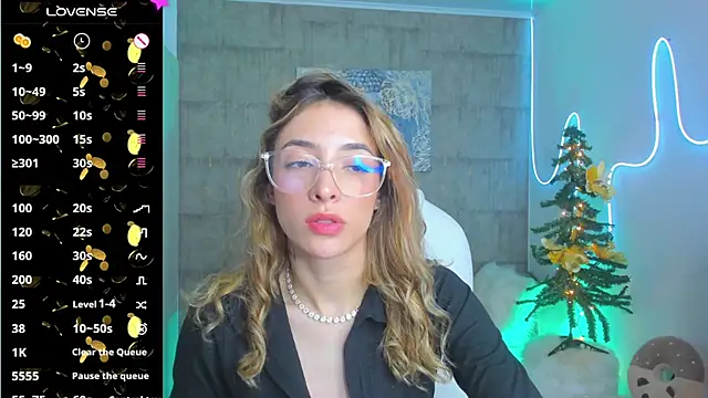 Snapshot of barbie_scoth_ chatting on December 22, 2024, 10:15 pm barbie scoth  online show from December 22, 2024, 10:15 pm