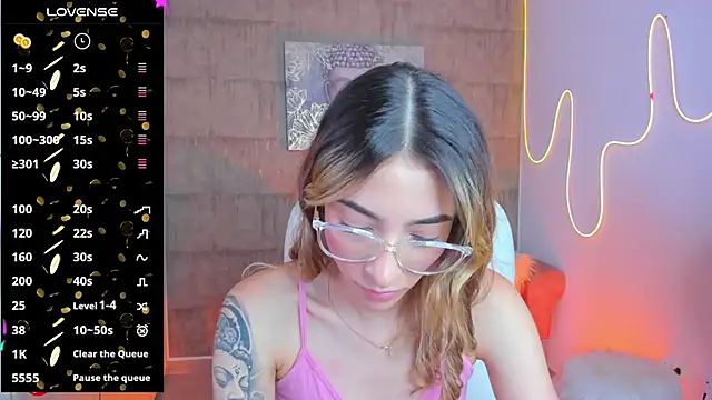 Snapshot of barbie_scoth_ chatting on January 21, 2025, 8:00 pm barbie scoth  online show from January 21, 2025, 8:00 pm