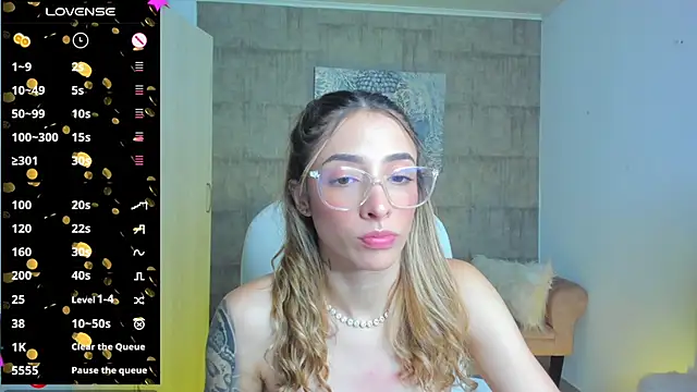 Snapshot of barbie_scoth_ chatting on February 25, 2025, 9:35 pm barbie scoth  online show from February 25, 2025, 9:35 pm