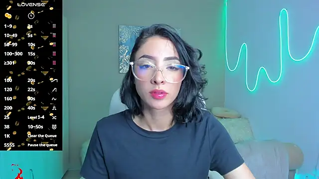 Snapshot of barbie_scoth_ chatting on October 10, 2025, 4:00 am barbie scoth  online show from October 10, 2025, 4:00 am