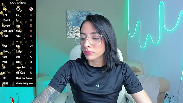Snapshot of barbie_scoth_ chatting on October 12, 2025, 9:14 pm barbie scoth  online show from October 12, 2025, 9:14 pm