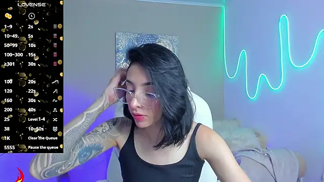 barbie scoth  online show from November 2, 2025, 3:42 am