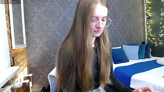 KateJonson online show from November 22, 2025, 7:29 am