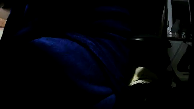 suedel65 online show from January 11, 2026, 4:39 am