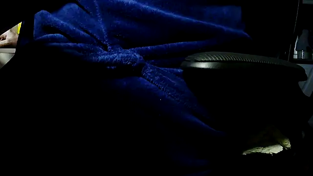 Snapshot of suedel65 chatting on January 17, 2026, 3:22 am suedel65 online show from January 17, 2026, 3:22 am