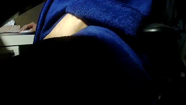 Snapshot of suedel65 chatting on March 25, 2026, 4:07 am suedel65 online show from March 25, 2026, 4:07 am