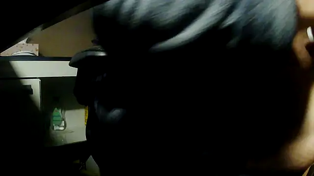 Snapshot of suedel65 chatting on March 30, 2026, 2:56 am suedel65 online show from March 30, 2026, 2:56 am