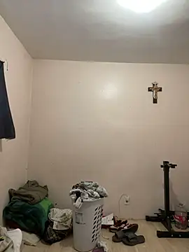 imyogi23 online show from March 18, 2025, 3:31 pm