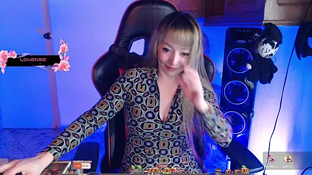 Snapshot of pink-2022 chatting on December 3, 2024, 2:49 pm pink-2022 online show from December 3, 2024, 2:49 pm