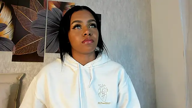 Emma Morgann online show from December 20, 2024, 11:21 am