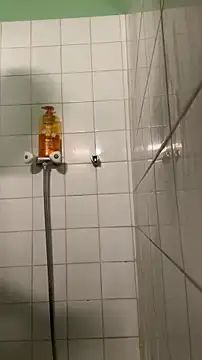 Snapshot of yann2392 chatting on January 14, 2026, 2:44 pm yann2392 online show from January 14, 2026, 2:44 pm