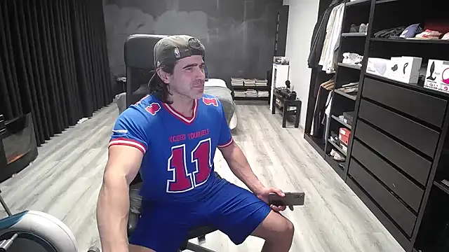 samricci21 online show from March 5, 2026, 2:02 pm