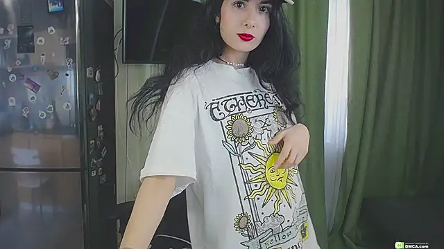 Snapshot of The_Blacksphinxxx chatting on February 18, 2025, 11:44 am The Blacksphinxxx online show from February 18, 2025, 11:44 am