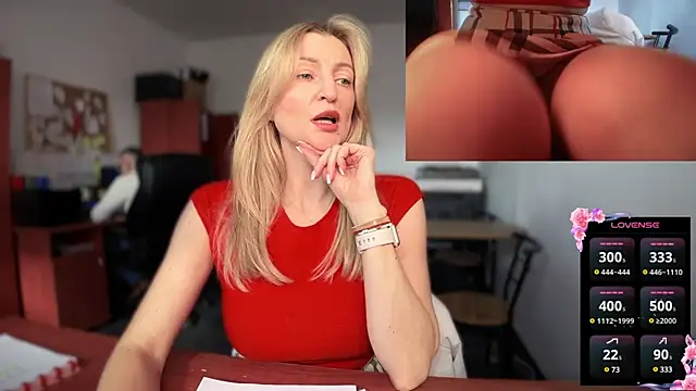 legsLONG online show from February 15, 2025, 10:55 am