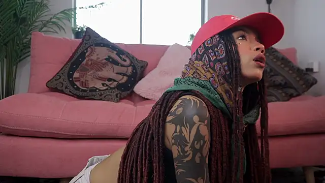 Snapshot of Cooper-Reds chatting on January 29, 2025, 4:52 pm Cooper-Reds online show from January 29, 2025, 4:52 pm