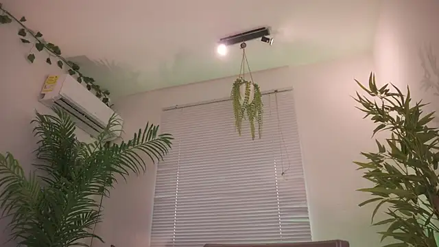 Snapshot of Cooper-Reds chatting on January 13, 2026, 8:03 pm Cooper-Reds online show from January 13, 2026, 8:03 pm