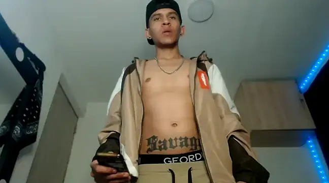 Samuel Suarez online show from March 3, 2025, 2:36 am