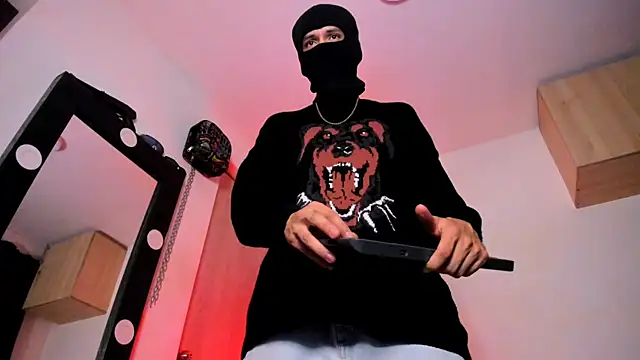 Samuel Suarez online show from September 12, 2025, 9:42 am