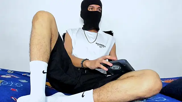 Samuel Suarez online show from November 15, 2025, 1:58 am