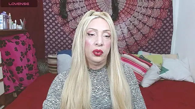 elena evans online show from March 5, 2025, 3:51 pm