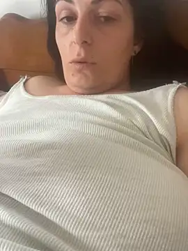 Mary Hot  online show from September 24, 2025, 1:47 pm