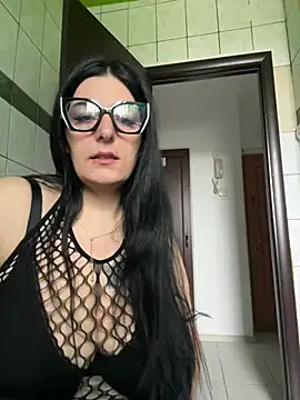 Mary Hot  online show from February 20, 2026, 11:11 am