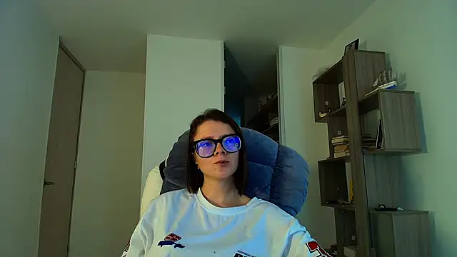 Arya starrk online show from November 30, 2025, 3:49 pm