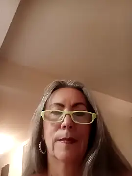 Snapshot of EvaRobinson chatting on December 13, 2024, 5:16 am EvaRobinson online show from December 13, 2024, 5:16 am