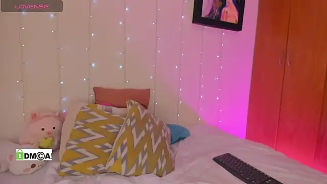 olivia  s online show from May 28, 2026, 2:09 am