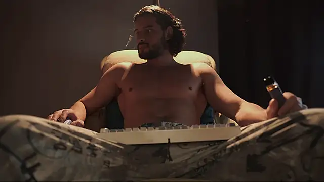 Snapshot of Keen___Luckystrike chatting on January 15, 2026, 11:15 am Keen Luckystrike online show from January 15, 2026, 11:15 am