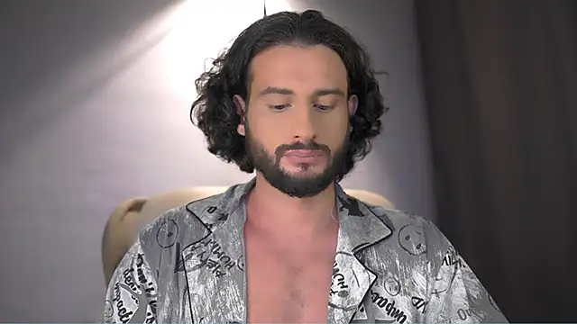 Snapshot of Keen___Luckystrike chatting on February 3, 2026, 2:53 am Keen Luckystrike online show from February 3, 2026, 2:53 am