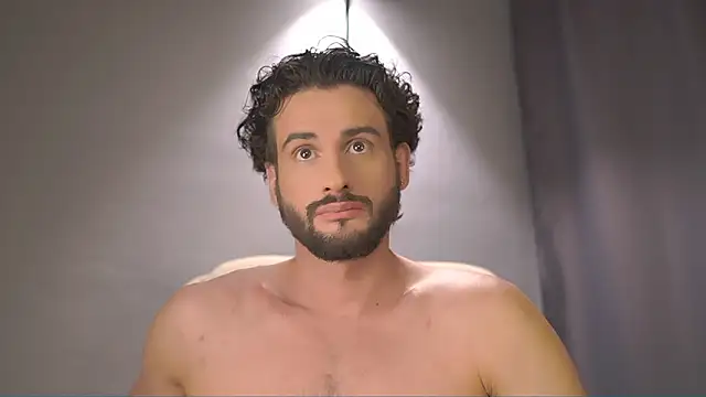 Snapshot of Keen___Luckystrike chatting on February 12, 2026, 1:39 pm Keen Luckystrike online show from February 12, 2026, 1:39 pm