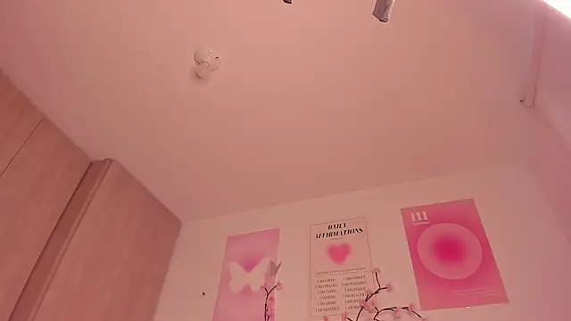 alexa 6908 online show from October 25, 2025, 9:09 pm