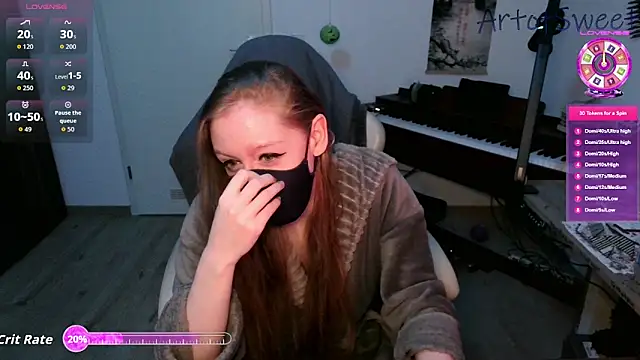 ArtofSweet online show from November 10, 2025, 7:24 pm