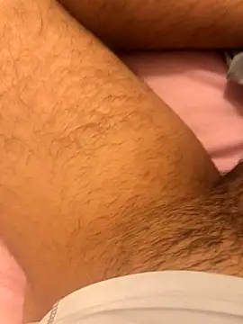 gokhanbey34 online show from October 23, 2025, 4:17 pm