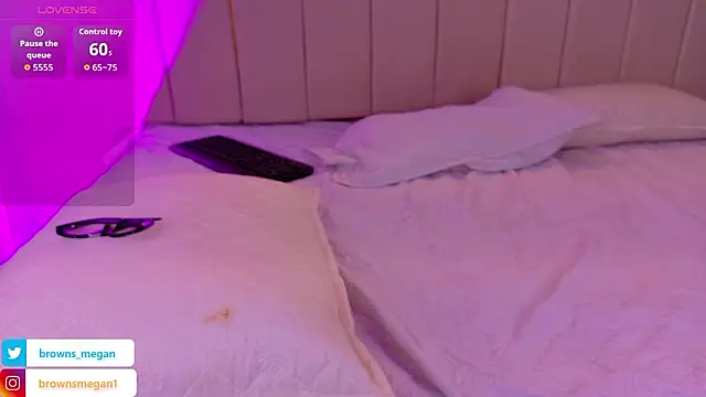 Megan browns1 online show from March 10, 2026, 1:05 pm