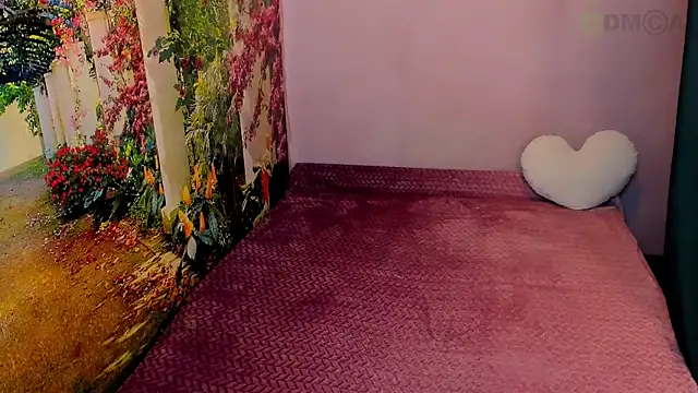 I-JUST-I online show from November 25, 2025, 4:18 pm