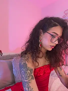 Snapshot of Samantha_Bernardo chatting on February 11, 2026, 8:47 pm Samantha Bernardo online show from February 11, 2026, 8:47 pm