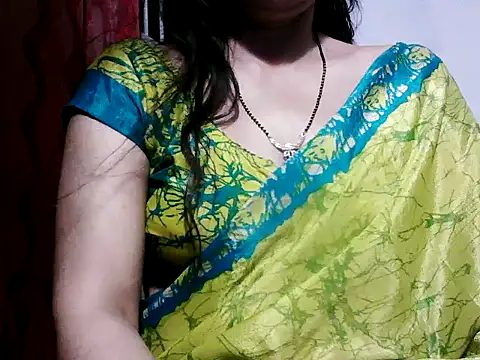 Snapshot of RukminiNew chatting on April 19, 2026, 6:10 pm RukminiNew online show from April 19, 2026, 6:10 pm