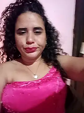 Snapshot of ValeriaSantos- chatting on February 14, 2026, 3:14 am ValeriaSantos- online show from February 14, 2026, 3:14 am